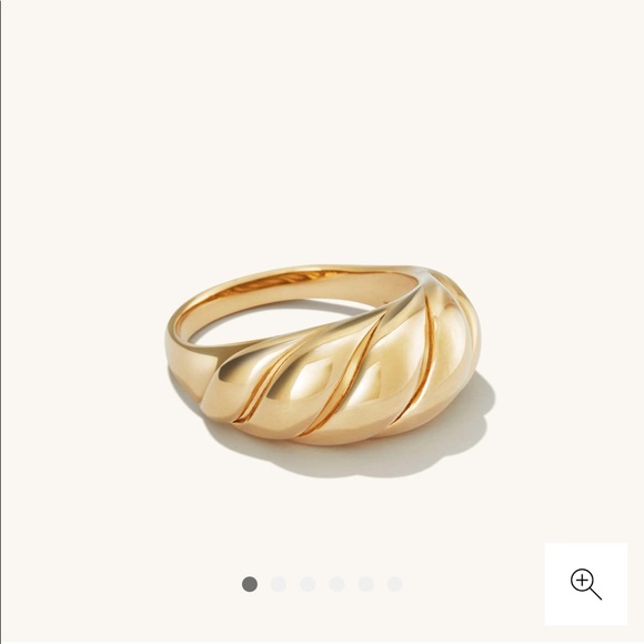 Mejuri Jewelry - Mejuri Croissant Dome Ring